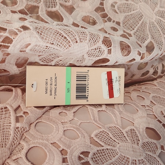 Nanette Lapore lace dress bell tulip sleeves wedding summer blush powder pink - Picture 3 of 9